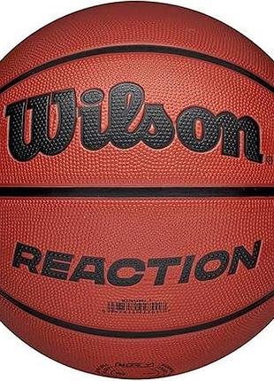 Баскетбольный мяч wilson reaction резиновый для игры на улице-в зале (wz3022601xb)