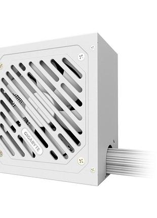 Блок живлення gigabyte gp-p650ss ice 650w atx 80 plus silver 120 мм вентилятор white (gp-p650ss ice)