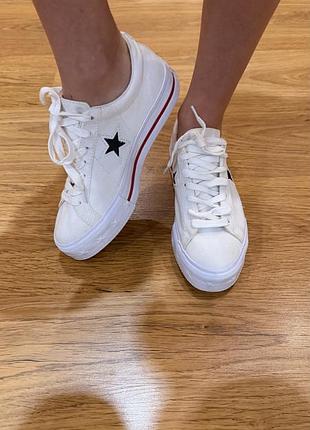 Converse взуття