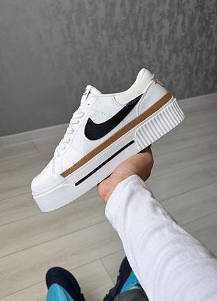 Nike court legacy lift