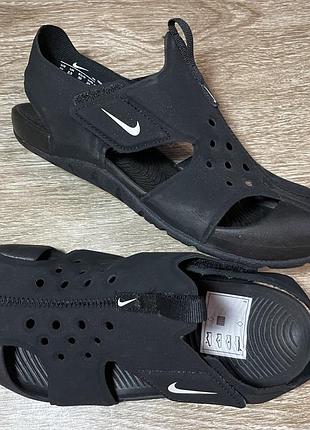 Сандалії nike розмір 35