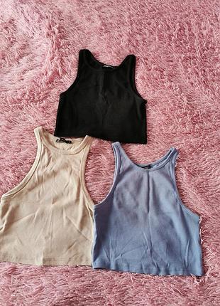 Кроп топи в рубчик бренду zara