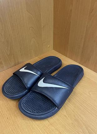 Тапки капці шльопанці nike benassi swoosh