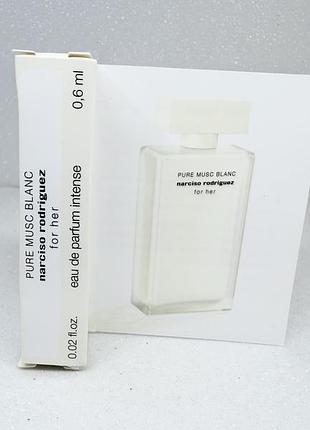 Пробник парфумованої води narciso rodriguez for her pure musc blanc intense,