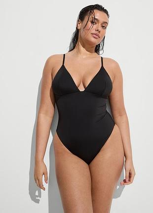 Суцільний купальник victoria's secret