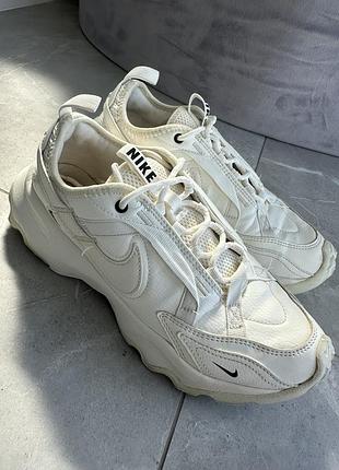 Кросівки жіночі nike tc 7900 white dd9682-100