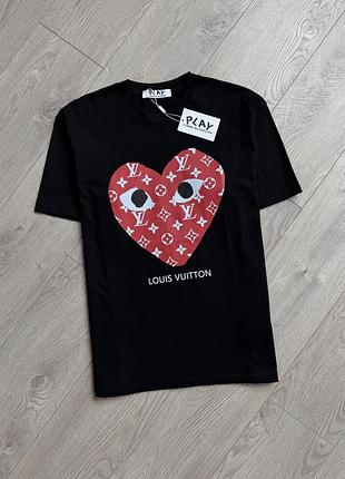 Футболка play louis vuitton з серцем