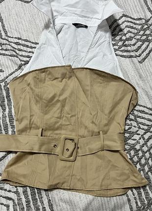 Це комбінований топ zara з бежевим корсетом та білим сорочковим коміром