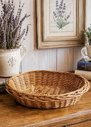 Корзина плетёная из лозы 27×28×6см
новая