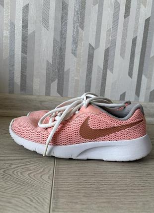 Кросівки nike tanjun ( оригінал)