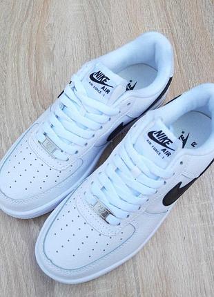 N1ke air force 1 белые с чёрным