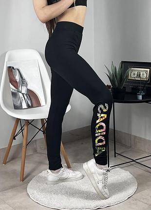Лосини від adidas