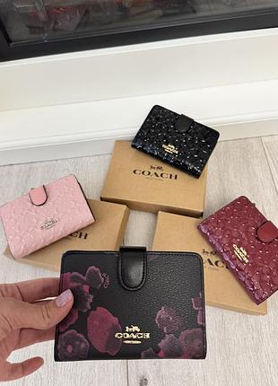 Гаманець coach