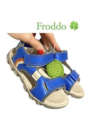 Нові з бірками сандалі для хлопчика froddo (g3150073-5, відкритий задник, натуральна шкіра,яскраво-сині) на 25,26,27,28 розмір