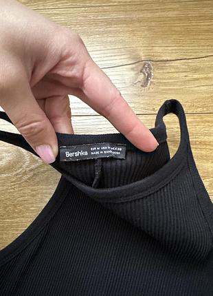 Чорна сукня bershka