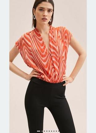 Нова блуза mango, без етикетки