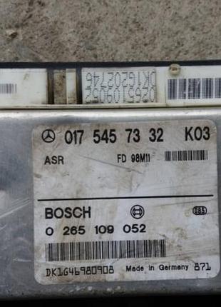 Блок управления asr мерседес e210 2.9td. a0175457332