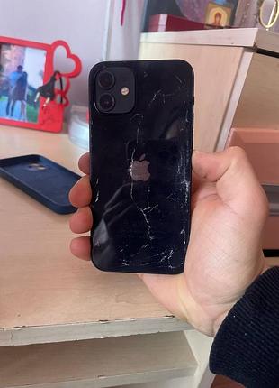 Продам срочно iphone 12 7