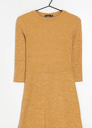 Сукня bershka з рукавом 3/4