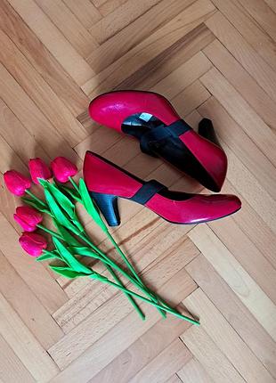 Туфлы красно-черные ❤️🖤 р.38 (24.5 см)