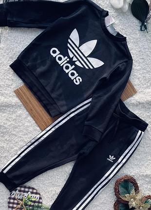 Дитячий спортивний костюм від adidas