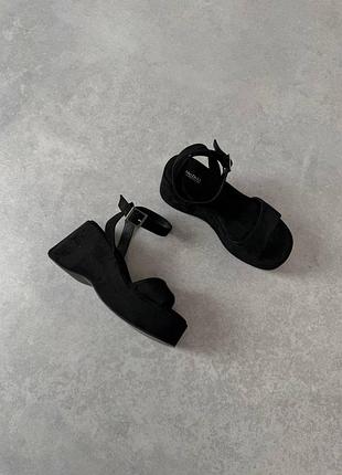 Накладной платеж ❤ замшевые босоножки на массивной подошве платформы с ремешком