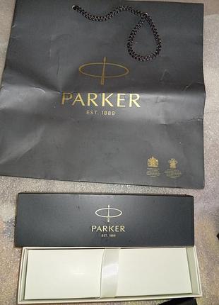 Parker футляр та подарункоувий пакет