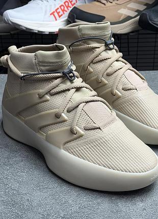 Баскетбольні кросівки adidas athletics basketball