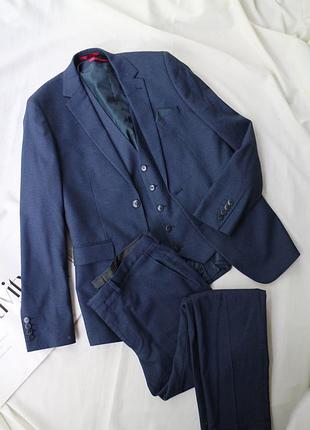 Мужской деловой костюм тройка burton menswear london