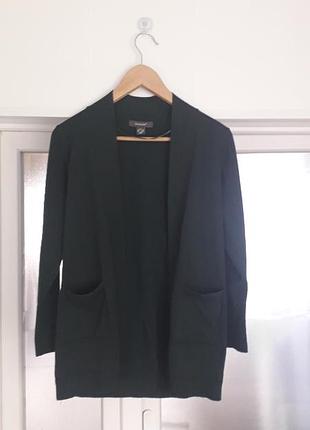 Primark 
34/xs/42
36/s/44
женский темно зеленый кардиган с рукавами, карманами, без пуговиц 
идеальное состояние ( состояние нового)