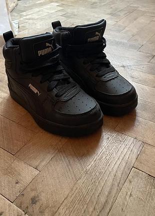 Нові кросівки puma р28 на хлопчика. оригінал. жодного разу не носилися. без коробки