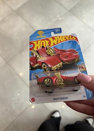 Машинка hot wheels 2