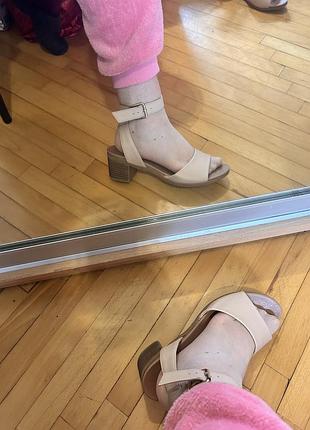 Босоніжки босоножки zara new look