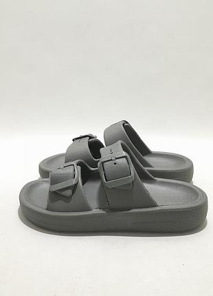 Шлепанцы zara