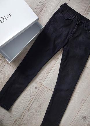 Джинси скіні оригінал christian dior, m,