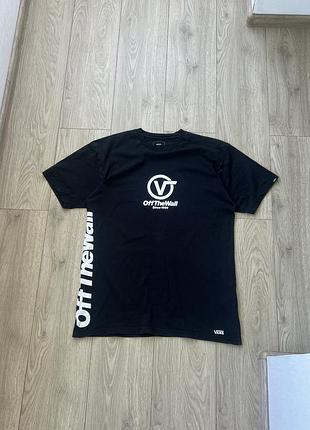 Футболка vans