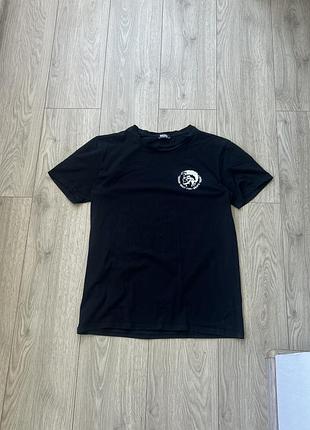 Футболка diesel