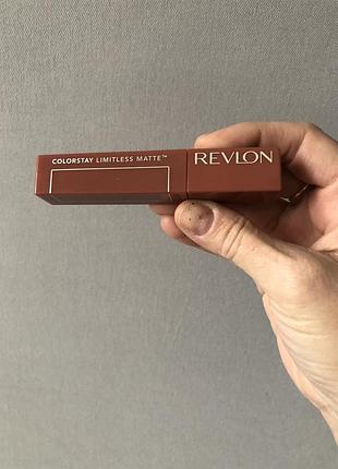 Помада revlon