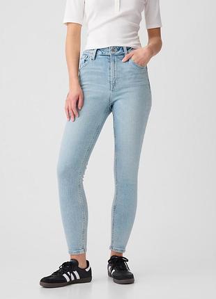 Женские джинсы gap