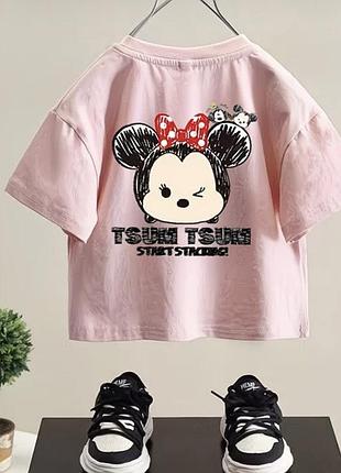 Бавовняна ніжно-рожева футболка   з принтом disney tsum tsum. 110 розміру.