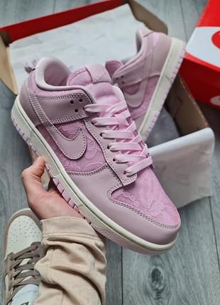 Женские кроссовки nike dunk low wmns 'lace pack - regal pink'