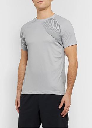 Спортивна футболка андер армор under armour heatgear rush, факт xs, оригінал