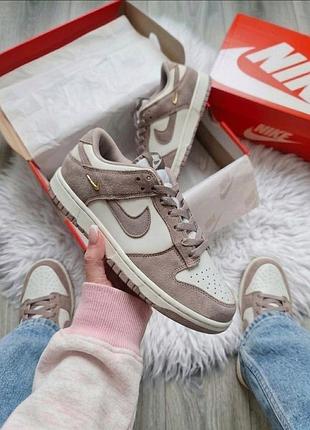 Женские кроссовки nike dunk low sail/beige