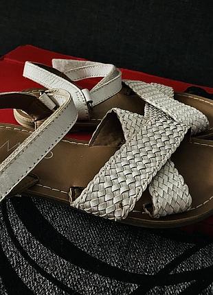 Босоніжки m&co