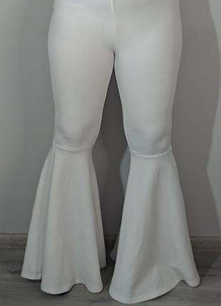 Клешные женские брюки s