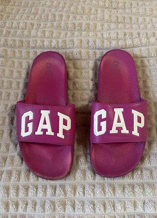 Шльопанці тапочки gap original 38