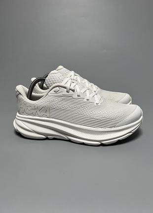 Бігові кросівки hoka one one clifton 9 оригінал 1131170 wfr