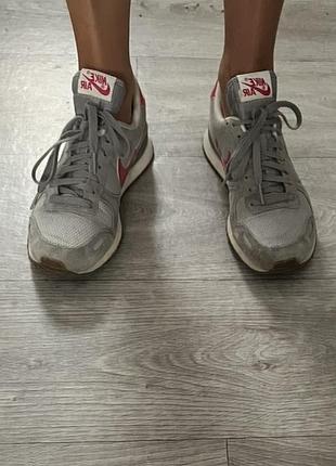 Кросівки nike