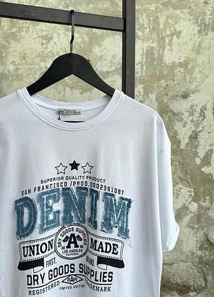 Турецька бавовняна футболка оверсайз подовжена з написом denim джинсовим