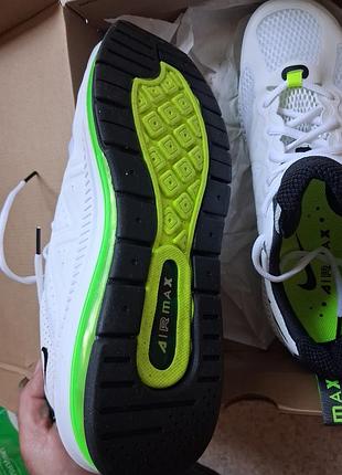 Кросовки nike 
43 размер 4